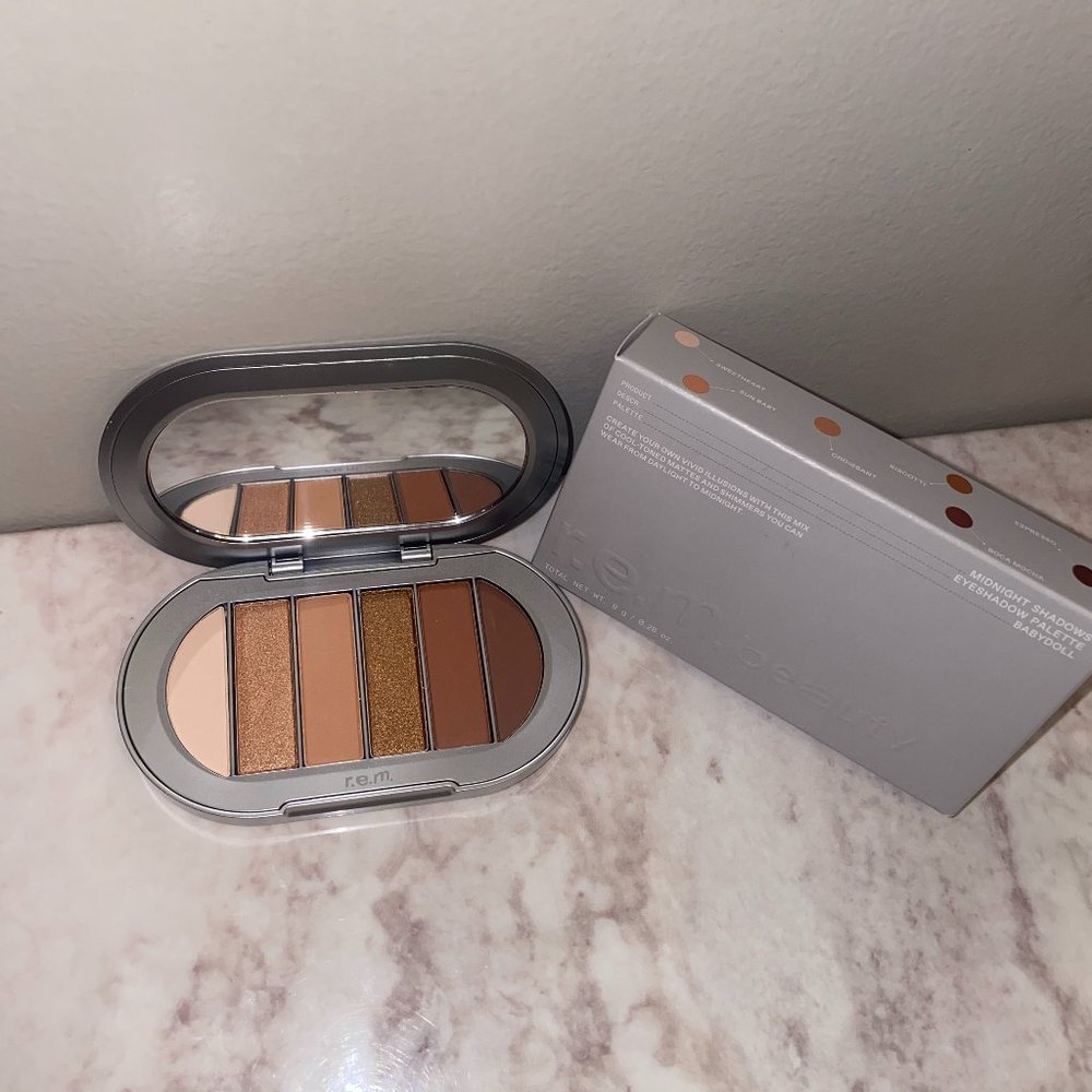 REM Beauty Midnight Shadows Eyeshadow Palette Babydoll